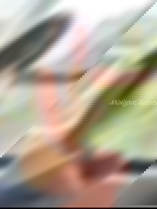 Vanessa, mujer colombiana. 644370152. Citas en MÁLAGA, MÁLAGA. www.malagacitas.es.