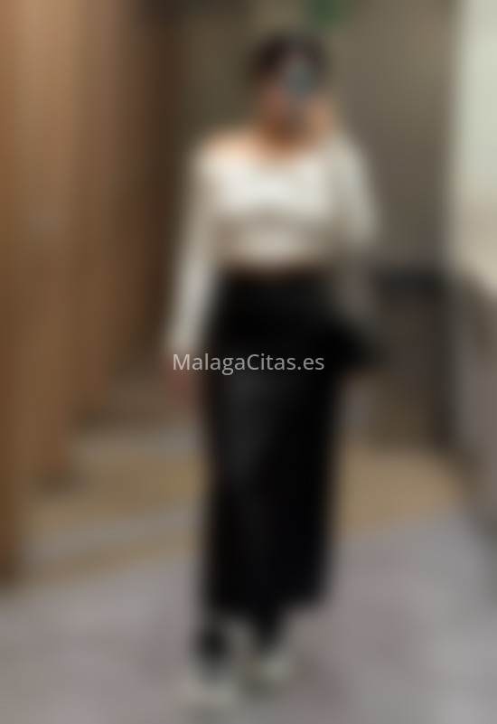 Andrea, colombiana 21 años. 642211952. Citas en MÁLAGA, MÁLAGA. www.malagacitas.es.