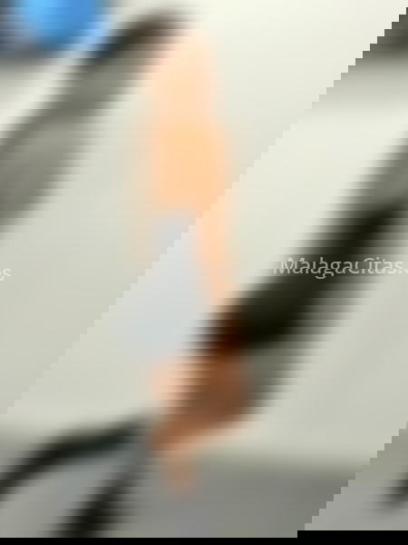 Dulce, colombiana. 642086764. Citas en MÁLAGA, MÁLAGA. www.malagacitas.es.