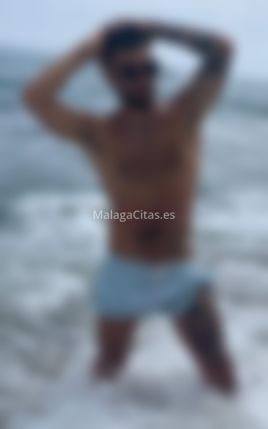 Alejandro, joven con mucha energía. 622863462. Citas en MÁLAGA, MÁLAGA. www.malagacitas.es.