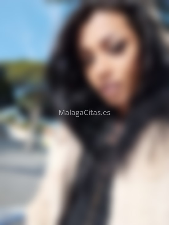 Hellen Baricelli. 613300852. Citas en MÁLAGA, MÁLAGA. www.malagacitas.es.