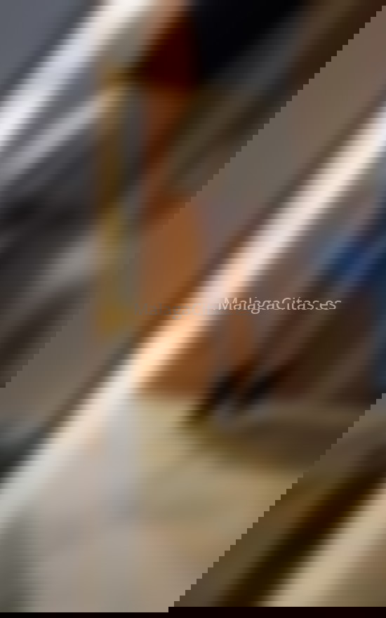 Alejandra viguesa 25 años. 661497294. Citas en MÁLAGA, MÁLAGA. www.malagacitas.es.