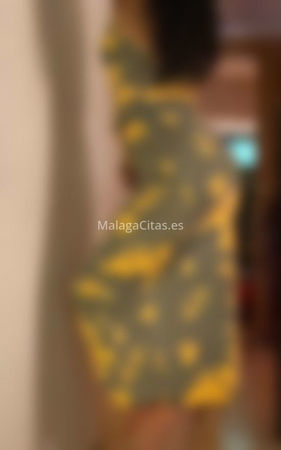 Carolina, masajista profesional. 607118330. Citas en MÁLAGA, MÁLAGA. www.malagacitas.es.