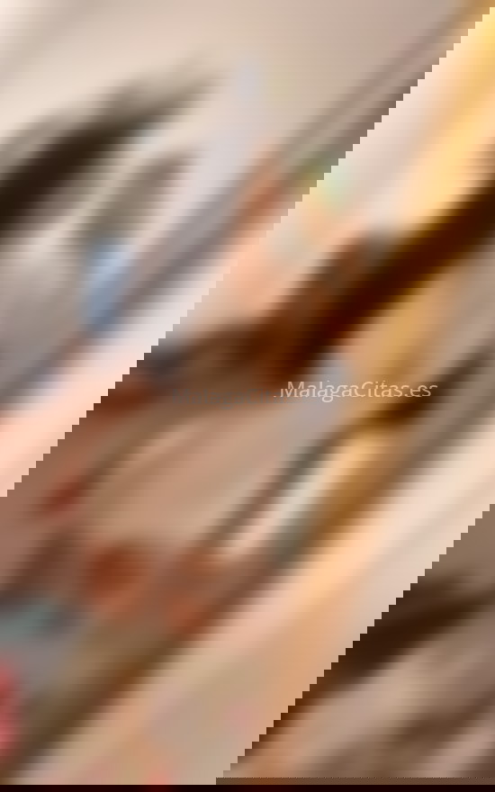 Gabi, trans venezolana de piel canela. 644624895. Citas en MÁLAGA, MÁLAGA. www.malagacitas.es.