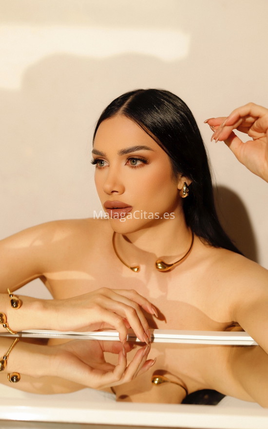 Nakary, modelo trans . 674984772. Citas en MÁLAGA, MÁLAGA. www.malagacitas.es.