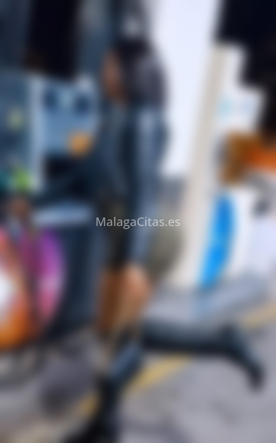 Kathy, joven trans en la ciudad. 643015769. Citas en MÁLAGA, MÁLAGA. www.malagacitas.es.