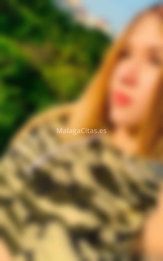 Daniela, masajista colombiana joven. 680706392. Citas en MÁLAGA, MÁLAGA. www.malagacitas.es.