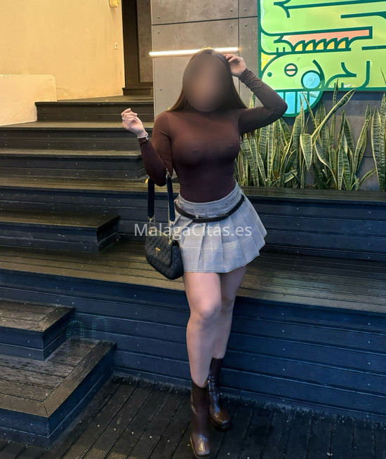 Pamela, latina jovencita. 685720671. Citas en MÁLAGA, MÁLAGA. www.malagacitas.es.