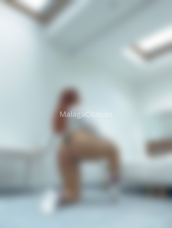 Alizon, dulce y amable. 611252661. Citas en MÁLAGA, MÁLAGA. www.malagacitas.es.