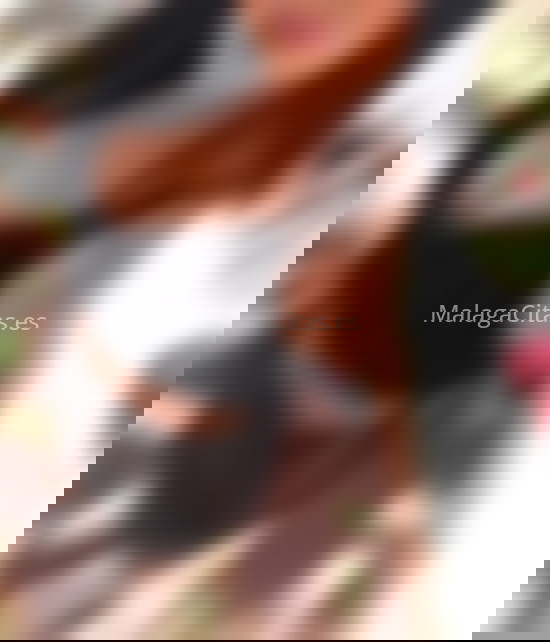 Leyla, chica muy divertida y agradable. 634614951. Citas en MÁLAGA, MÁLAGA. www.malagacitas.es.