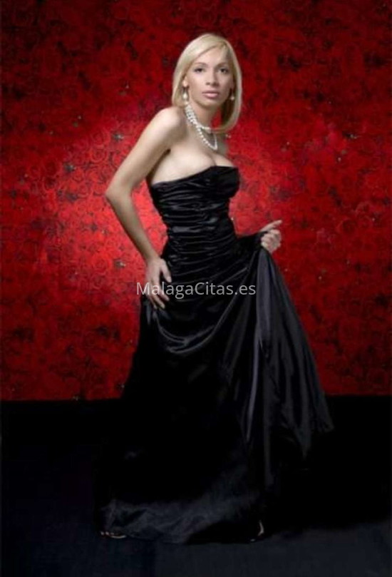 Nicole, chica trans colombiana. 603903362. Citas en MÁLAGA, MÁLAGA. www.malagacitas.es.