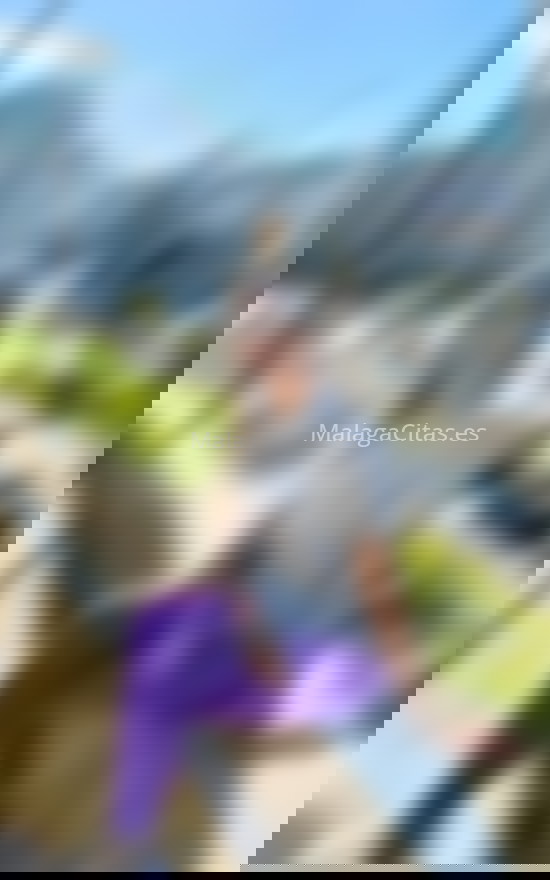 Karolina, trans brasileña de 27 años . 632190896. Citas en MÁLAGA, MÁLAGA. www.malagacitas.es.