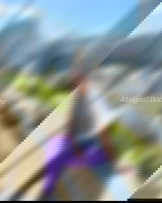 Karolina, trans brasileña de 27 años . 632190896. Citas en MÁLAGA, MÁLAGA. www.malagacitas.es.