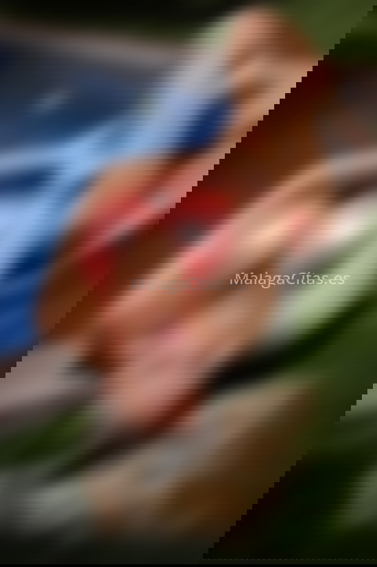 Sonya, mujer rusa divertida. 641546606. Citas en MÁLAGA, MÁLAGA. www.malagacitas.es.