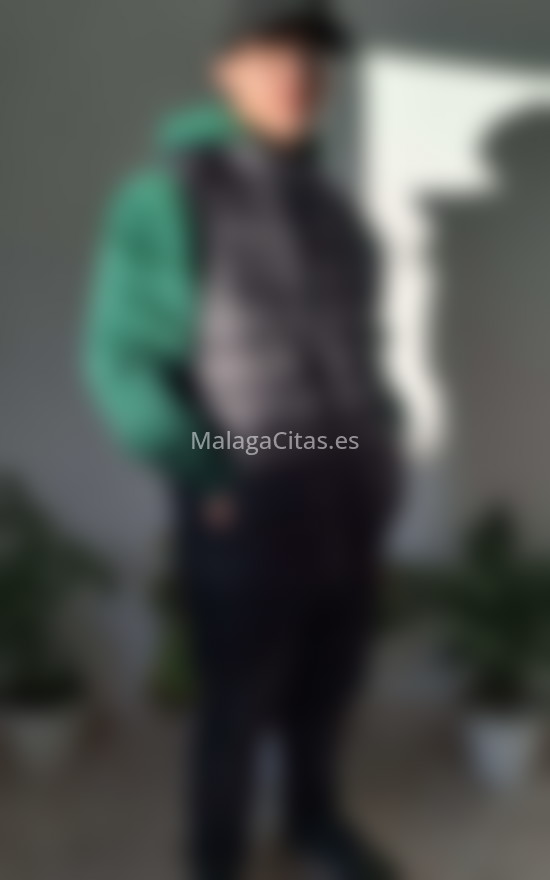 Chico español. 613857860. Citas en MÁLAGA, MÁLAGA. www.malagacitas.es.
