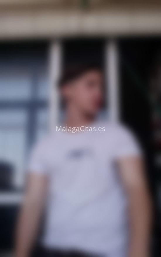 Chico español. 613857860. Citas en MÁLAGA, MÁLAGA. www.malagacitas.es.