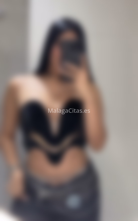 Valentina, chica colombiana . 634071468. Citas en MÁLAGA, MÁLAGA. www.malagacitas.es.