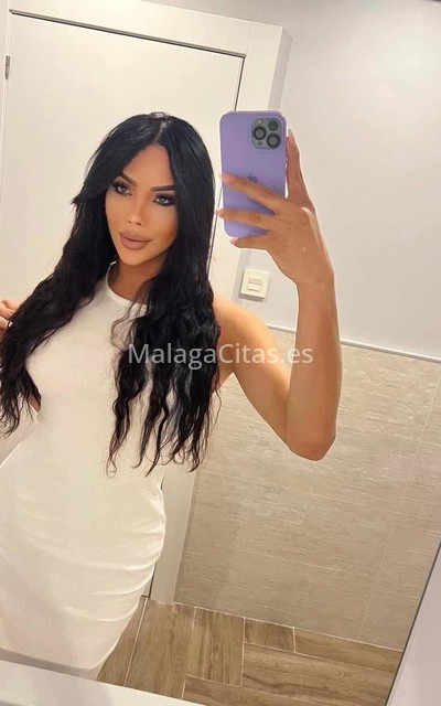 Estefanía Bracamontes, trans venezolana. 614571209. Citas en MÁLAGA, MÁLAGA. www.malagacitas.es.