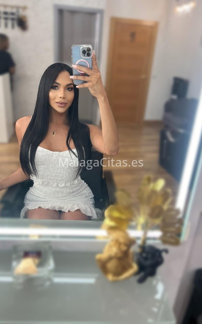 Estefanía Bracamontes, trans venezolana. 614571209. Citas en MÁLAGA, MÁLAGA. www.malagacitas.es.