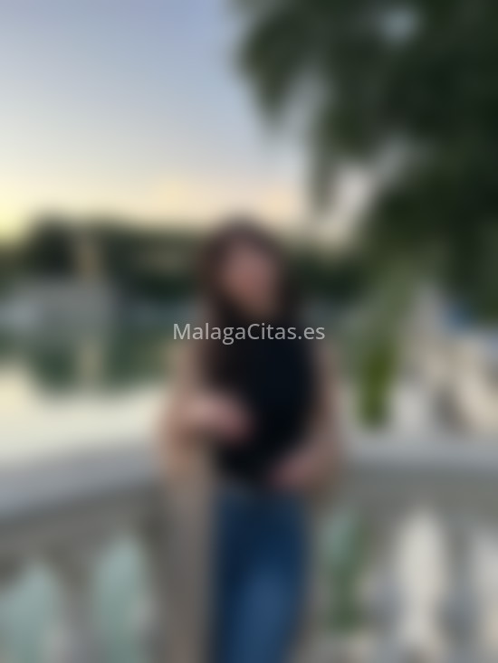 Maya, chica sofisticada. 611327163. Citas en MÁLAGA, MÁLAGA. www.malagacitas.es.