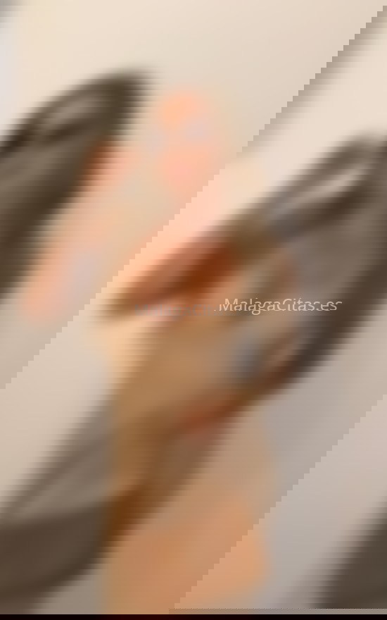 Karen, brasileña. 647945877. Citas en MÁLAGA, MÁLAGA. www.malagacitas.es.