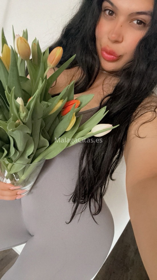 Candy, con ganas de divertirme. 613384907. Citas en MÁLAGA, MÁLAGA. www.malagacitas.es.