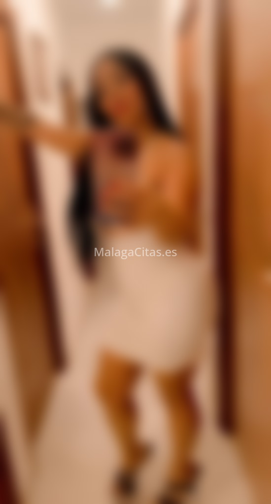 Triana, morena estoy en Torremolinos. 631743611. Citas en MÁLAGA, MÁLAGA. www.malagacitas.es.