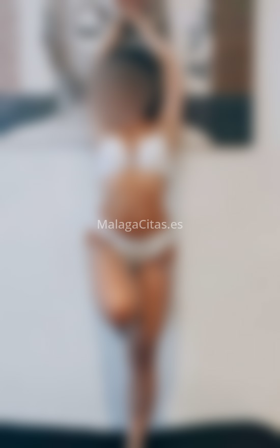 Dayana, bella masajista española . 649808695. Citas en MÁLAGA, MÁLAGA. www.malagacitas.es.