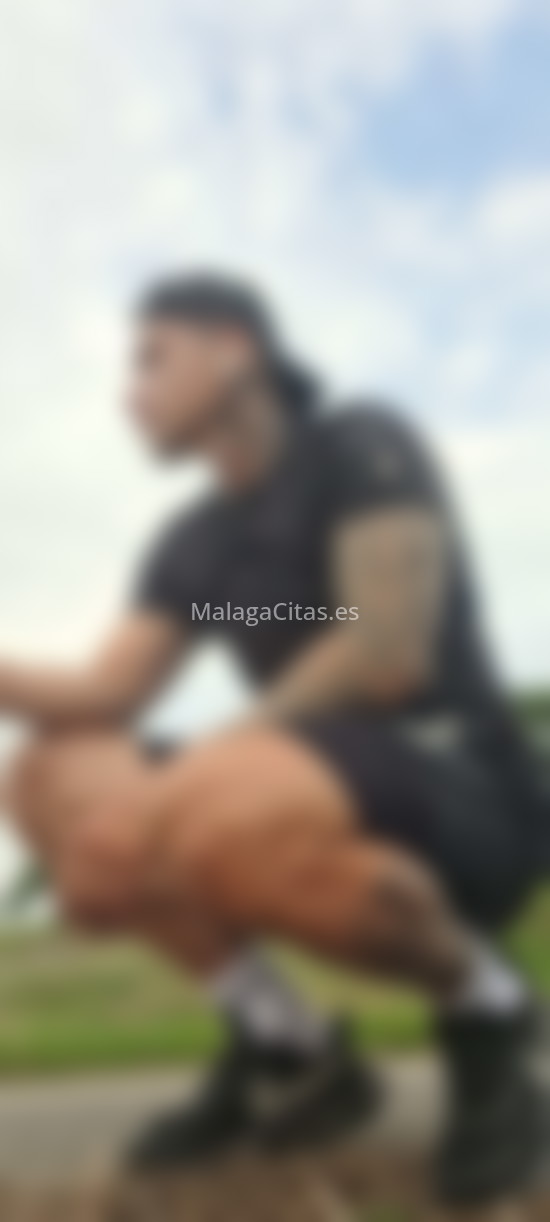 Chico colombiano. 663572995. Citas en MÁLAGA, MÁLAGA. www.malagacitas.es.