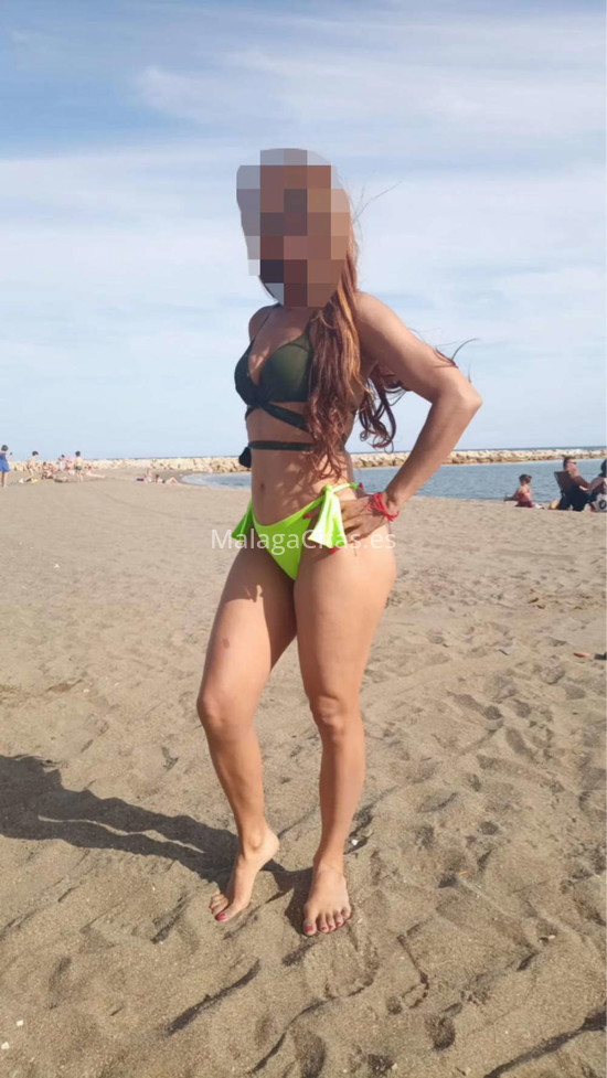 Roxana, alegre y enrollada. 644695379. Citas en MÁLAGA, MÁLAGA. www.malagacitas.es.