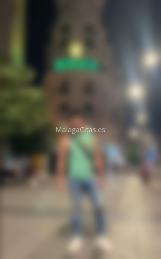 Edwuar, recién llegado a la ciudad. 634398294. Citas en MÁLAGA, MÁLAGA. www.malagacitas.es.