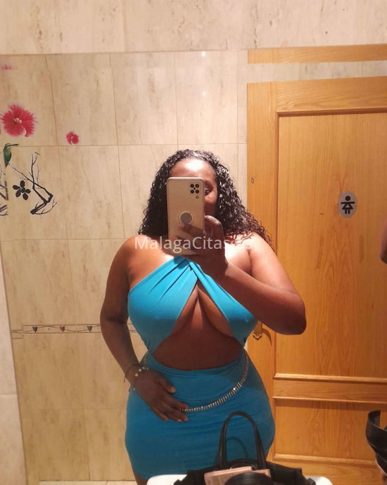 Franchesca, morena latina. 624135674. Citas en MÁLAGA, MÁLAGA. www.malagacitas.es.