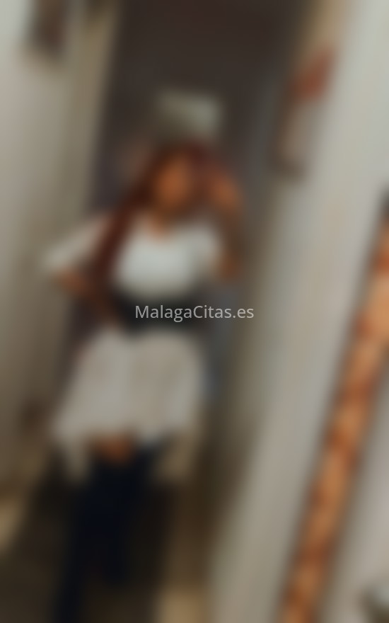 Luna, latina 23 años . 613825340. Citas en MÁLAGA, MÁLAGA. www.malagacitas.es.