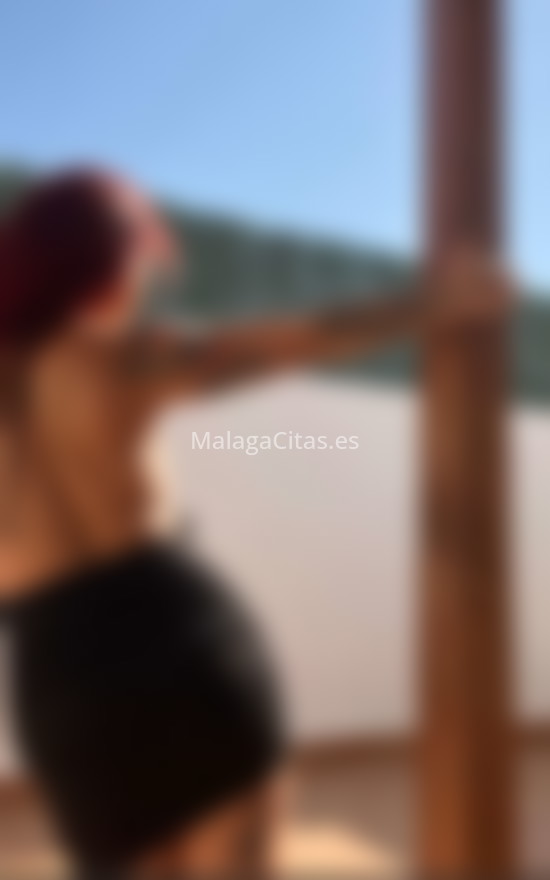 Luna, latina 23 años . 613825340. Citas en MÁLAGA, MÁLAGA. www.malagacitas.es.