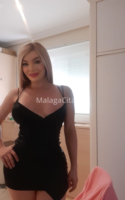 Cinthia, trans rubia muy enrollada. 643906132. Citas en MÁLAGA, MÁLAGA. www.malagacitas.es.