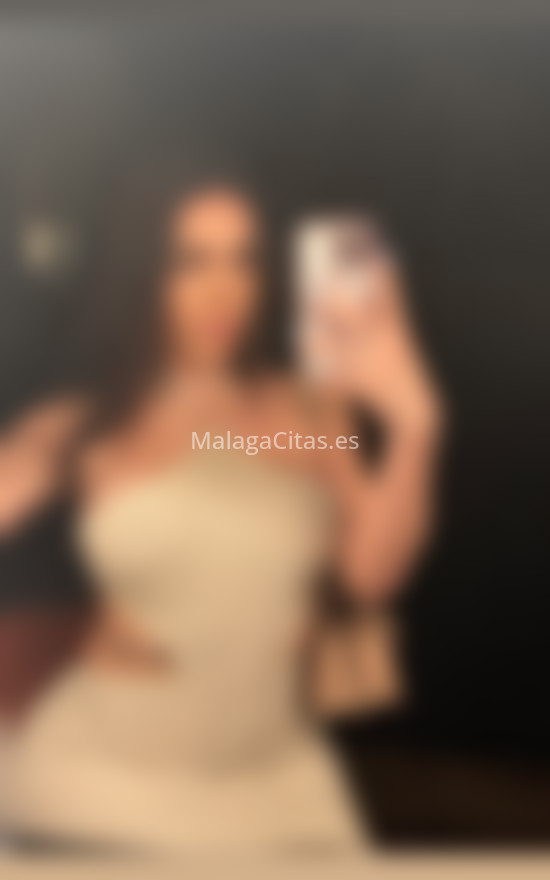 Cintia, una hermosa trans de Argentina. 685835167. Citas en MÁLAGA, MÁLAGA. www.malagacitas.es.