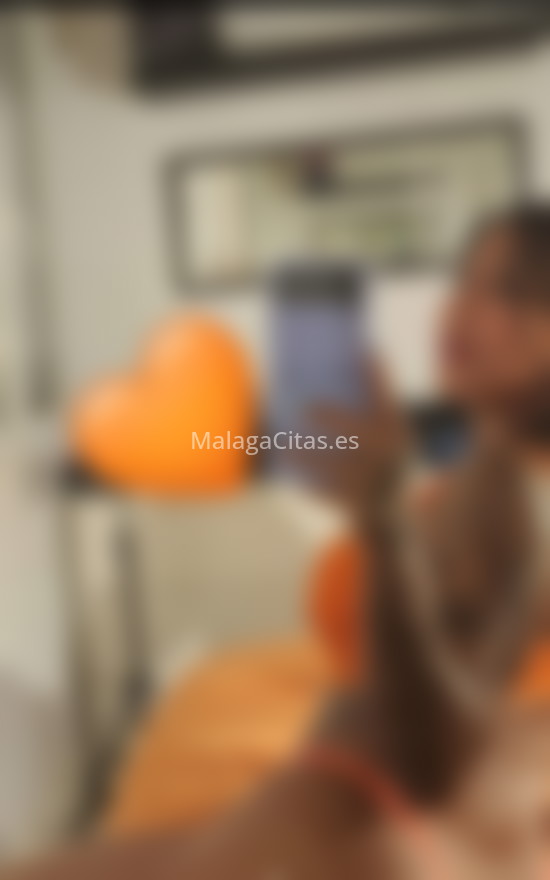 Dulce, morena sensual recién llegada. 631007003. Citas en MÁLAGA, MÁLAGA. www.malagacitas.es.