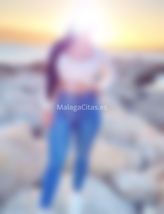 Colombiana muy elegante. 641756975. Citas en MÁLAGA, MÁLAGA. www.malagacitas.es.