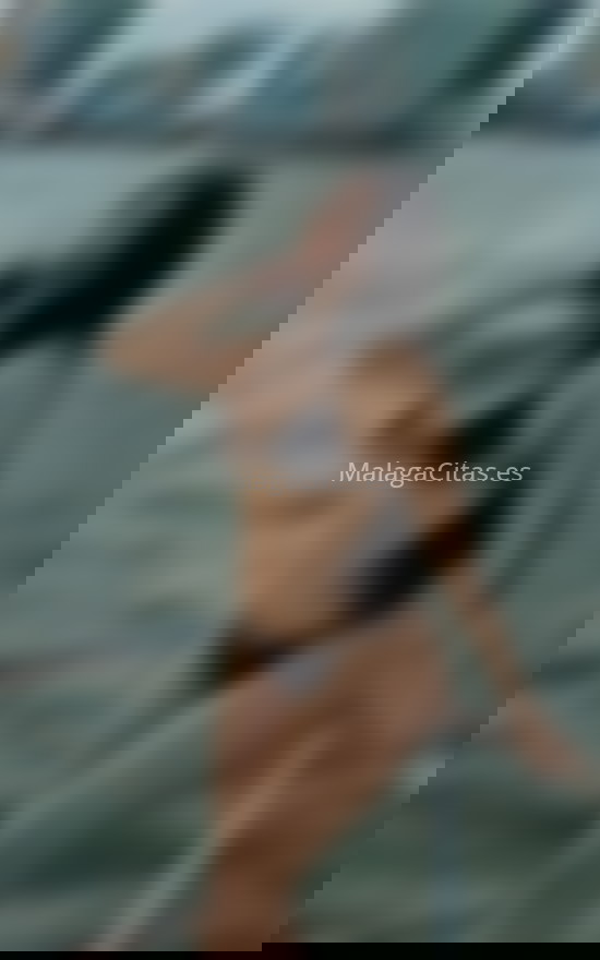 Colombiana muy elegante. 641756975. Citas en MÁLAGA, MÁLAGA. www.malagacitas.es.