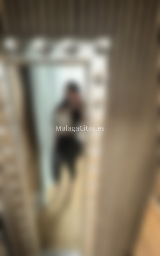 Trans Shantal, intelectual y divertida . 602681033. Citas en MÁLAGA, MÁLAGA. www.malagacitas.es.