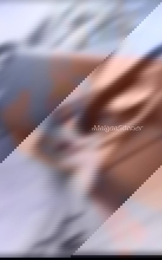 Alondra Rinaldi . 651023982. Citas en MÁLAGA, MÁLAGA. www.malagacitas.es.