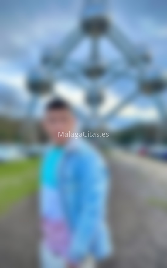 Daniel, colombiano  de 23 años. 688753947. Citas en MÁLAGA, MÁLAGA. www.malagacitas.es.
