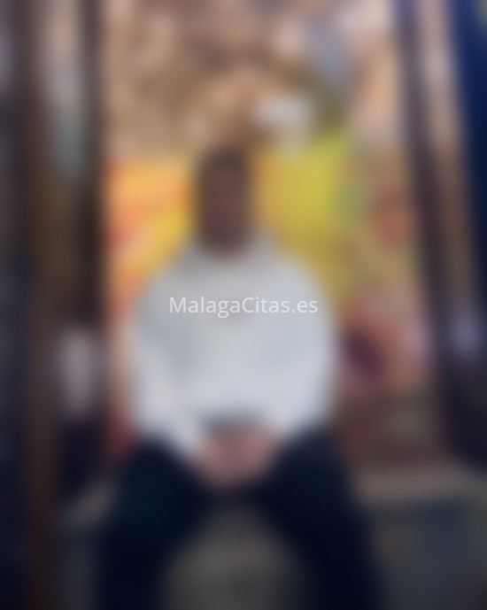 Maximiliano, latino. 672488234. Citas en MÁLAGA, MÁLAGA. www.malagacitas.es.