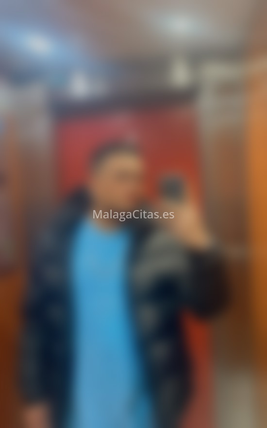 Maximiliano, latino. 672488234. Citas en MÁLAGA, MÁLAGA. www.malagacitas.es.