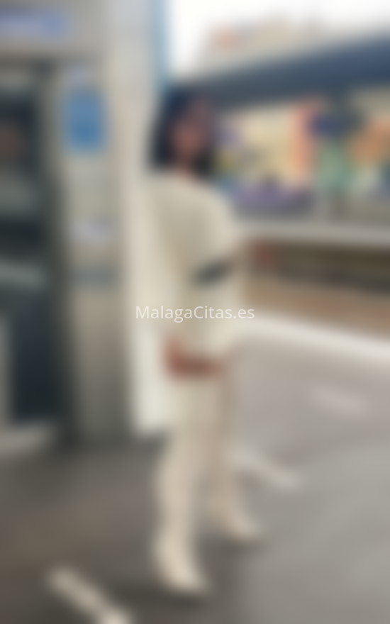 Clarisa Ferrer. 613307365. Citas en MÁLAGA, MÁLAGA. www.malagacitas.es.