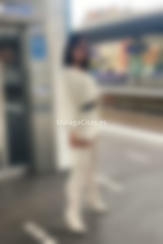 Clarisa Ferrer. 613307365. Citas en MÁLAGA, MÁLAGA. www.malagacitas.es.