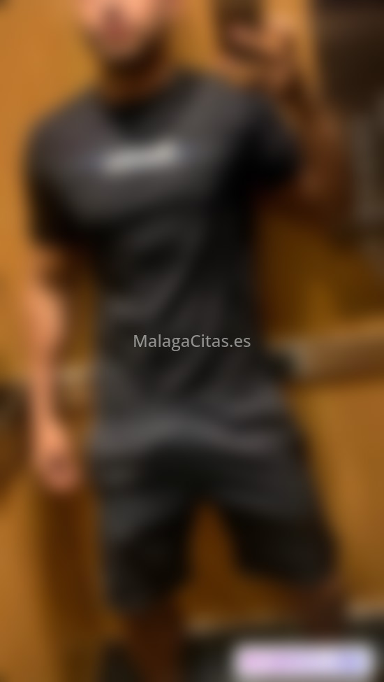 Junior, brasileño. 610009262. Citas en MÁLAGA, MÁLAGA. www.malagacitas.es.