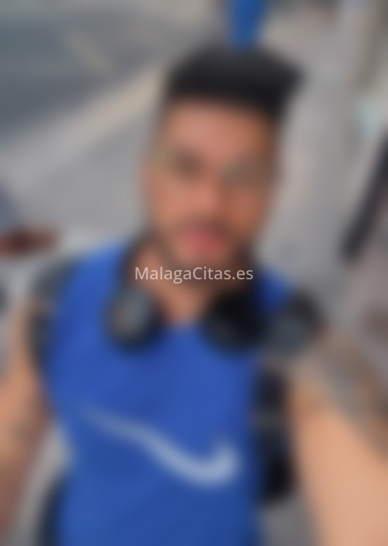 Junior, brasileño. 610009262. Citas en MÁLAGA, MÁLAGA. www.malagacitas.es.