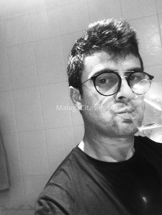 Elpidio. 635543317. Citas en MÁLAGA, MÁLAGA. www.malagacitas.es. Elpidio. 635543317. Citas en MÁLAGA, MÁLAGA. www.malagacitas.es.