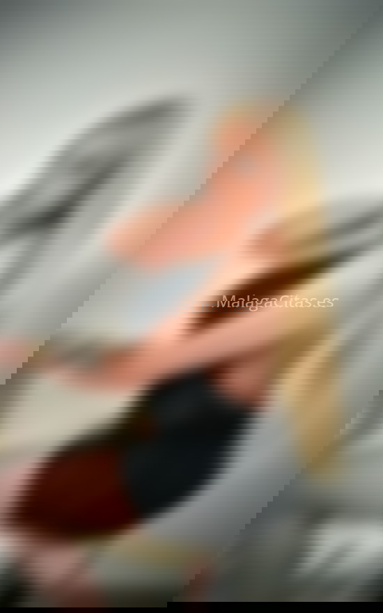 Verónica, chica trans muy alegre . 613417790. Citas en MÁLAGA, MÁLAGA. www.malagacitas.es.